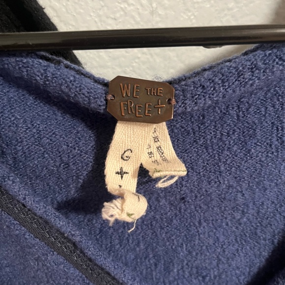 COPY - We The Free Hooded Raglan Sweater - Picture 6 of 7